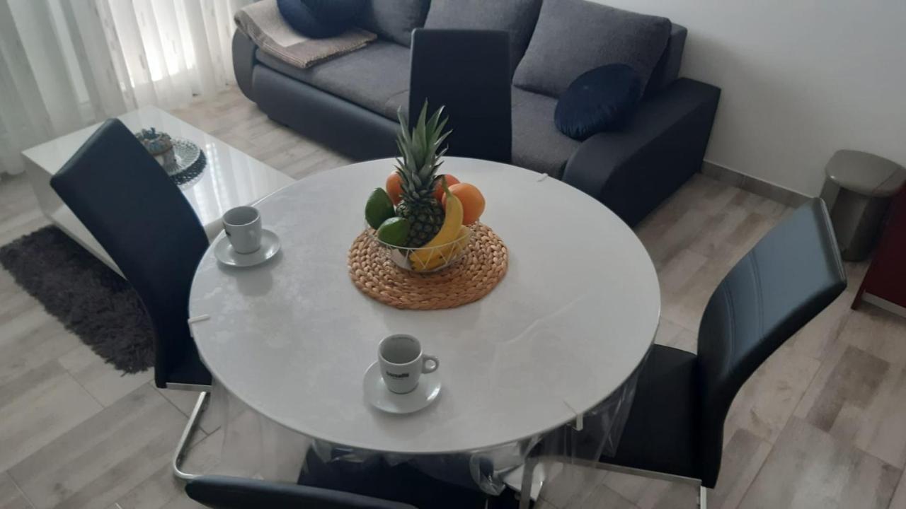 Apartmani Lucija Povljana Zewnętrze zdjęcie