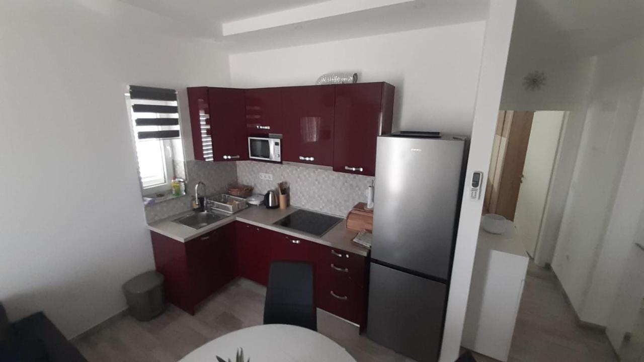 Apartmani Lucija Povljana Zewnętrze zdjęcie