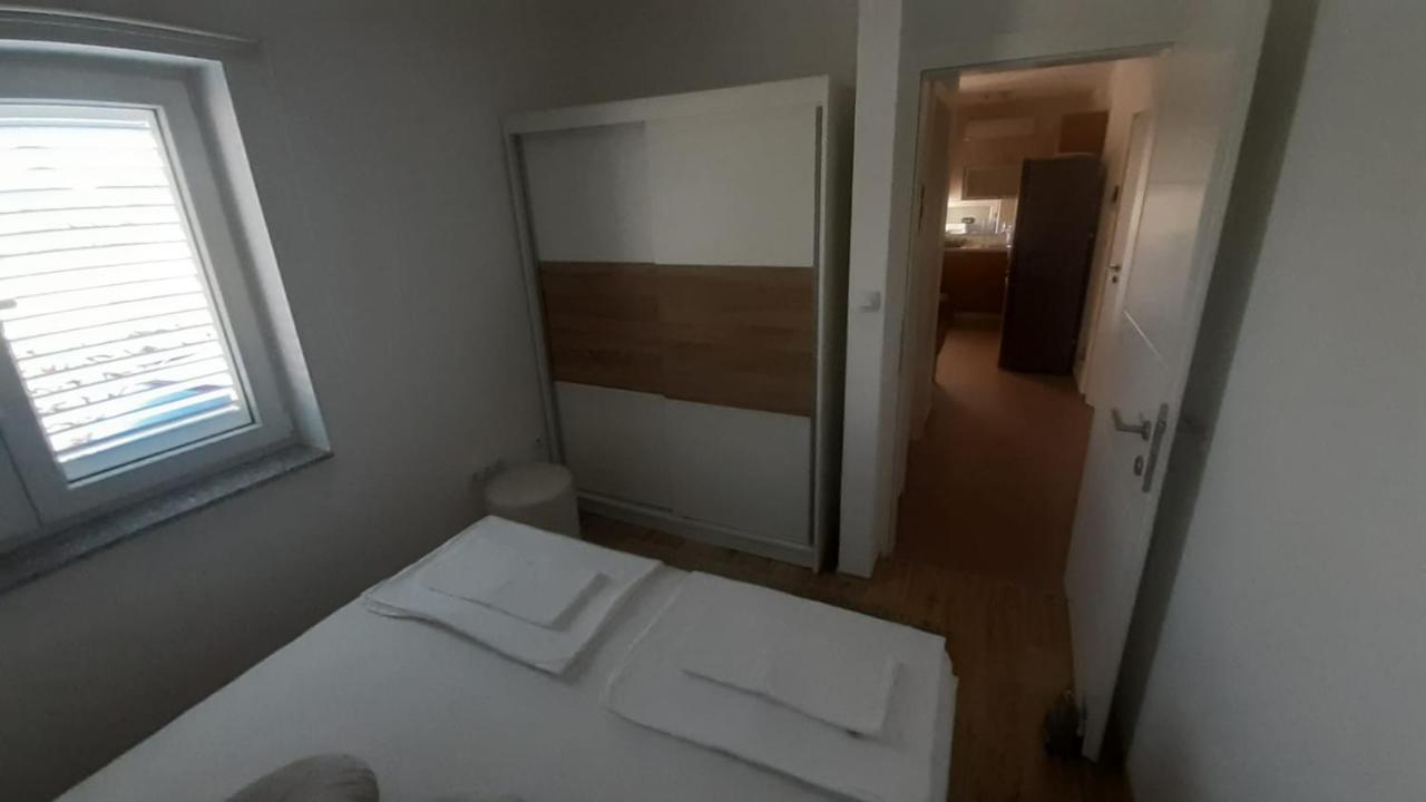 Apartmani Lucija Povljana Zewnętrze zdjęcie