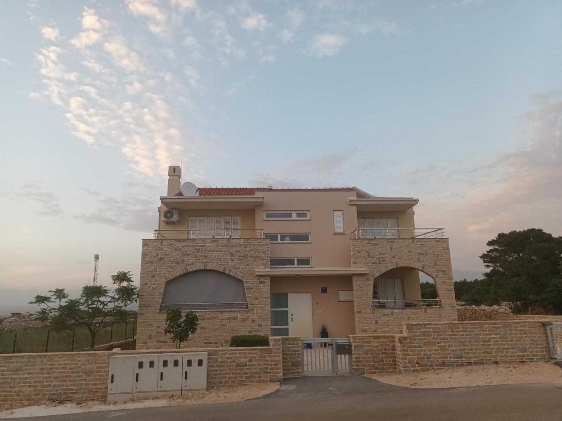 Apartmani Lucija Povljana Zewnętrze zdjęcie